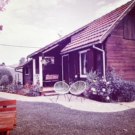 Wooden House Nela Near Plitvice Lakes Smoljanac Zewnętrze zdjęcie