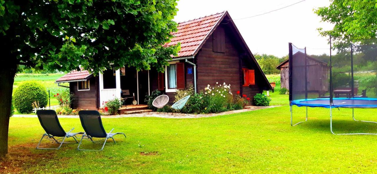 Wooden House Nela Near Plitvice Lakes Smoljanac Zewnętrze zdjęcie